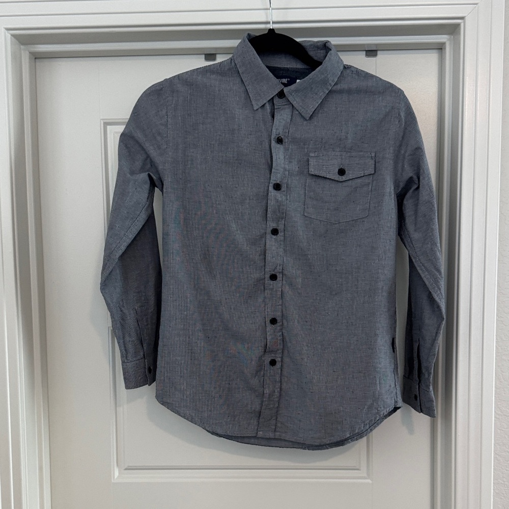Boy’s Univibe long sleeve shirt